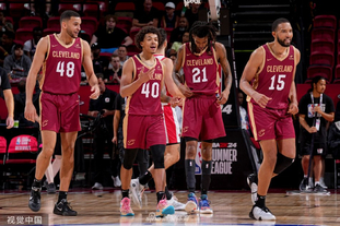 斯洛特：我们花了钱就得收回一些钱，俱乐部去年有一大笔利润（斯洛特：投入之后要回收资金，俱乐部去年盈利丰厚）