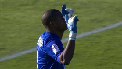 现国手、年薪550万，打个杯赛场均3分！球迷：单换郭艾伦就这实力？（现役国手年薪550万，杯赛场均仅3分！球迷质疑：这水平也能单换郭艾伦？）