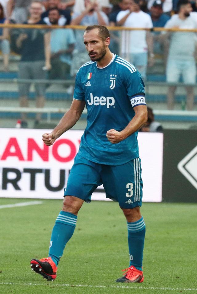 记者：职业联赛颁奖礼时隔6年恢复，拟于12月12日在上海举行（记者：职业联赛颁奖典礼将时隔六年重启，计划于12月12日在上海举办）