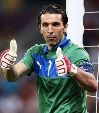 阿方索-戴维斯：复出的感觉太棒了，我满脸笑容（阿方索-戴维斯：重返赛场太爽了，脸上止不住笑）