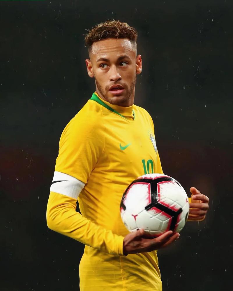 哈萨克斯坦足球超级联赛：13座城市的14支球队（哈萨克斯坦足球超联赛：14队分布在13座城市）